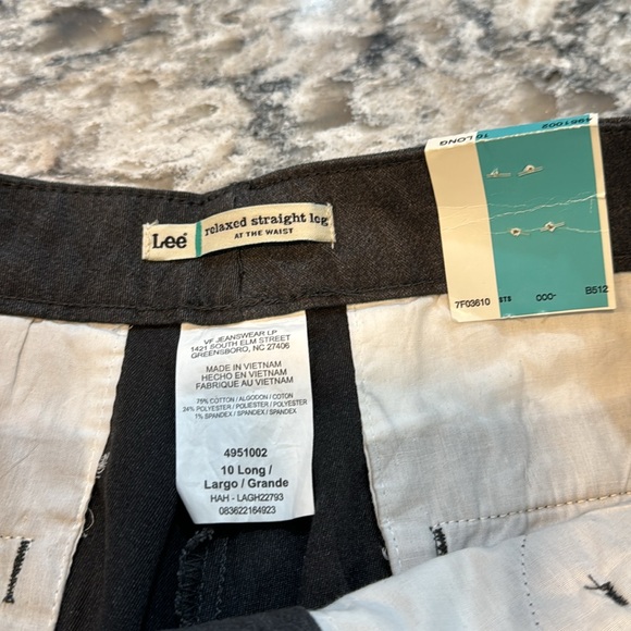 Last One Lee Relaxed Fit Stretch Straight Leg Pant in Gray Size 10 NWT - Picture 11 of 14